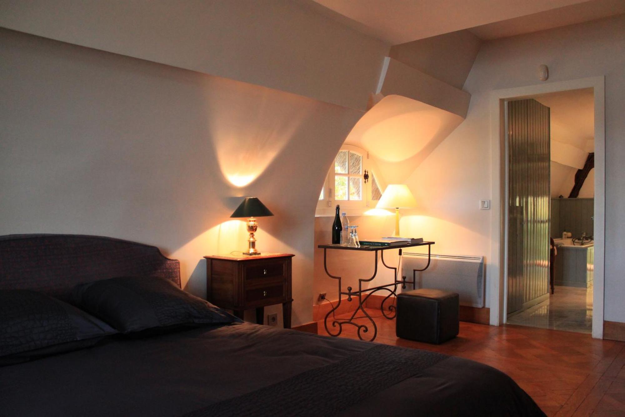 La Bonne Auberge - Seine Panorama Sas Vieux-Port Buitenkant foto